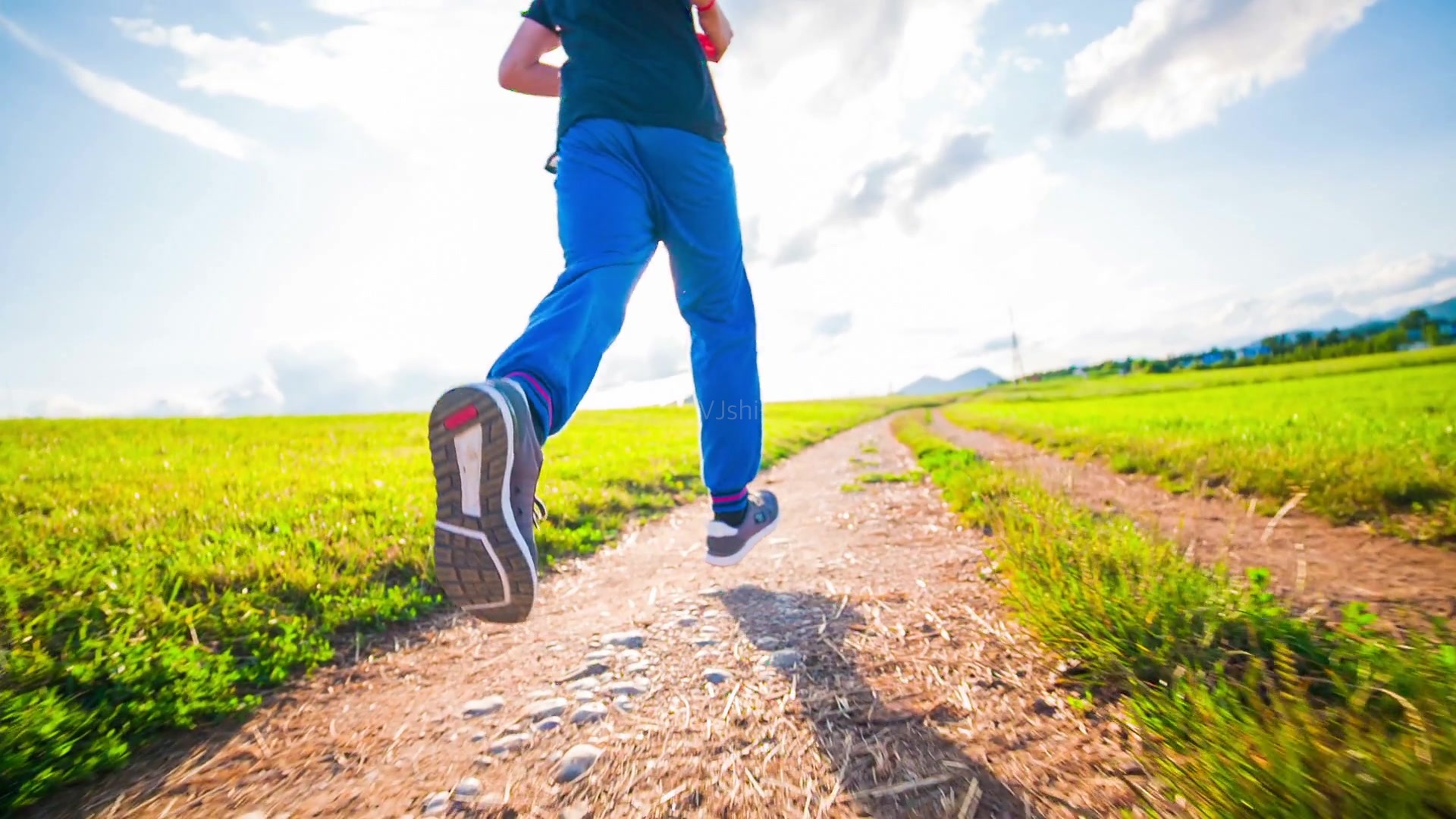 如果去健身房没时间,怎么样在家就能高效练习?5大方案可解决