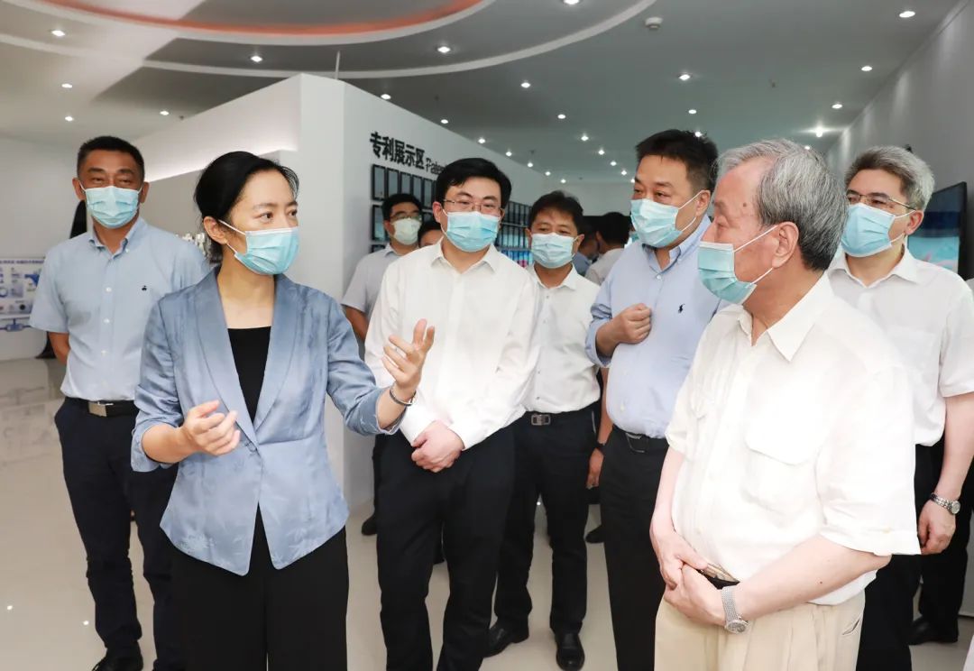 市领导在瑞声科技走访调研