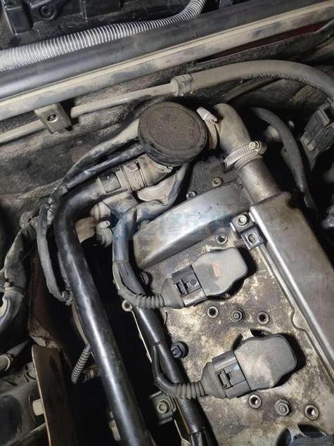 老奥迪 a4l 水箱怎么拆