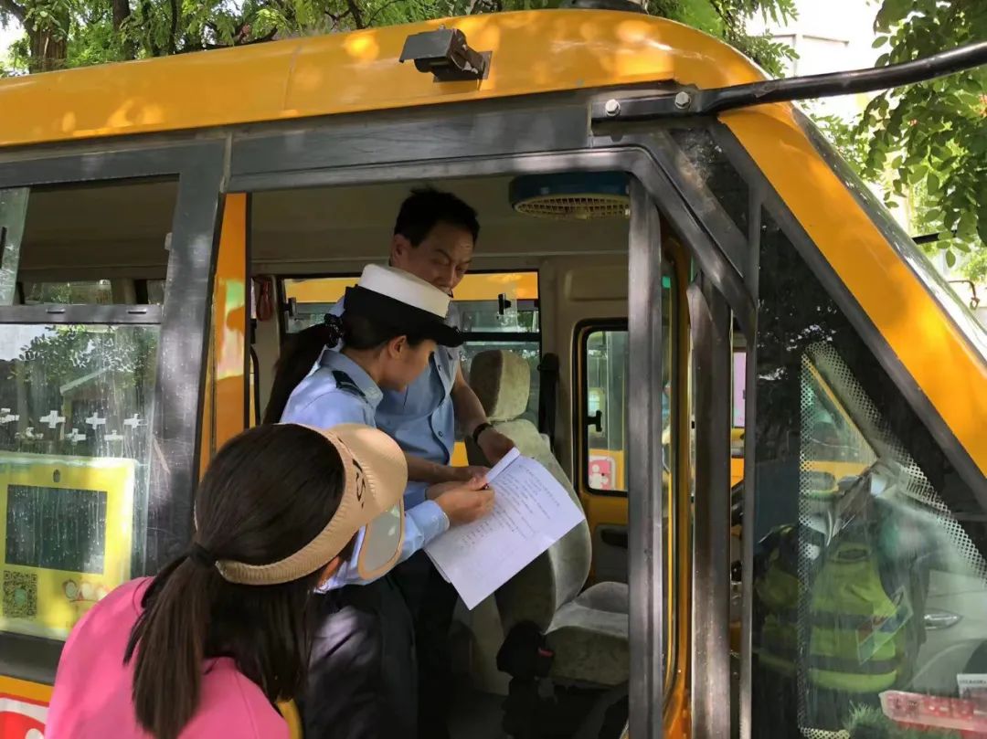 华阴交警源头监管绷紧弦 安全告诫筑防线