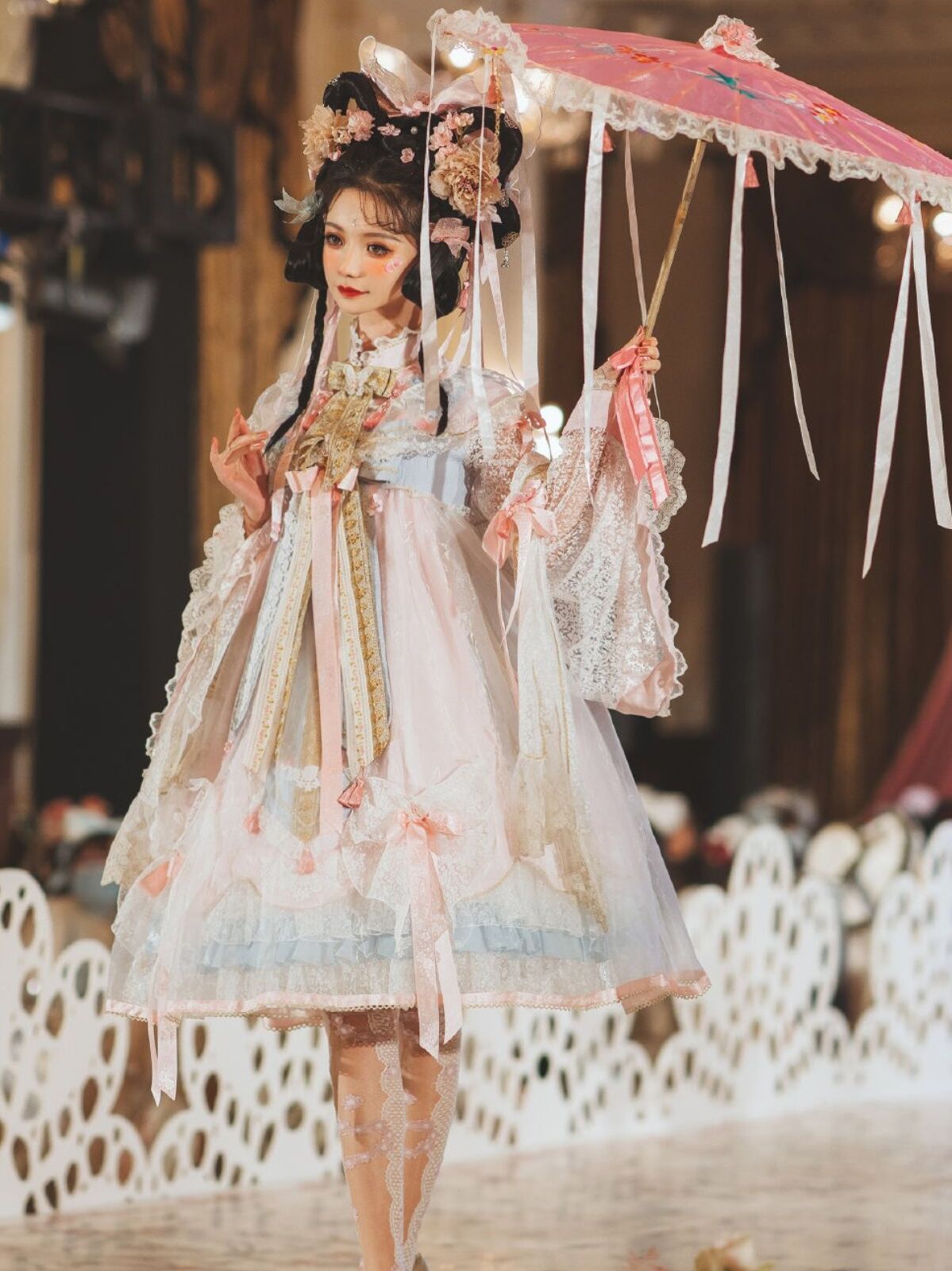 "洛丽塔"到底有多美?看看上海茶会上的lo娘,你就知道了