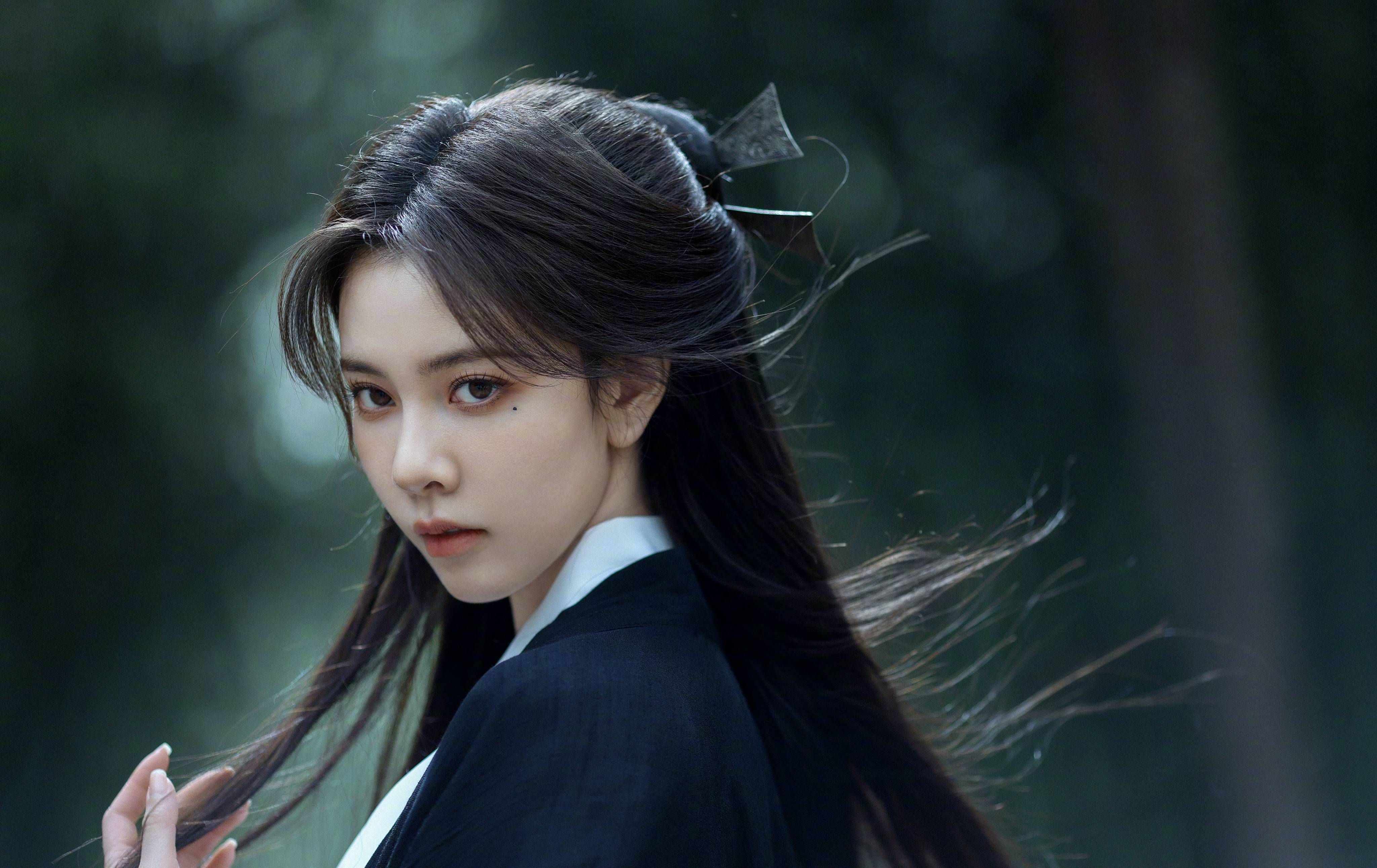 宋妍霏古装造型仙气十足写真