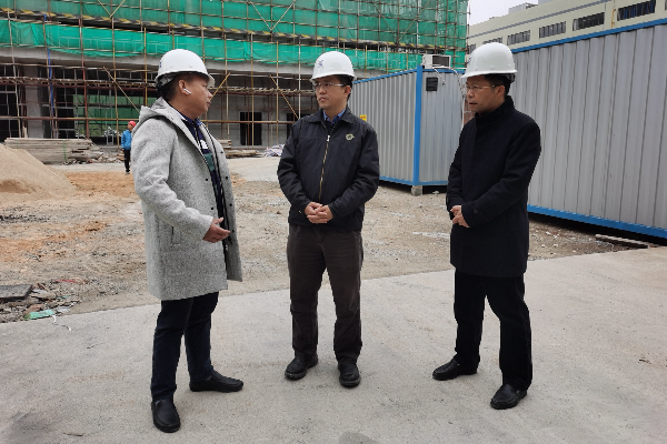 县长蔡旭东到汤塘镇聚宝工业园检查安全生产工作