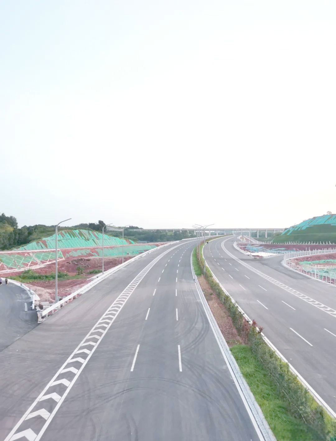 金简仁快速路二期建设进展:推动区域交通与经济一体化