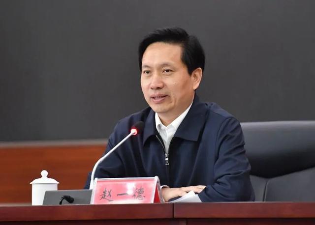 正式当选!陕西省长赵一德成全国现任最年轻省长