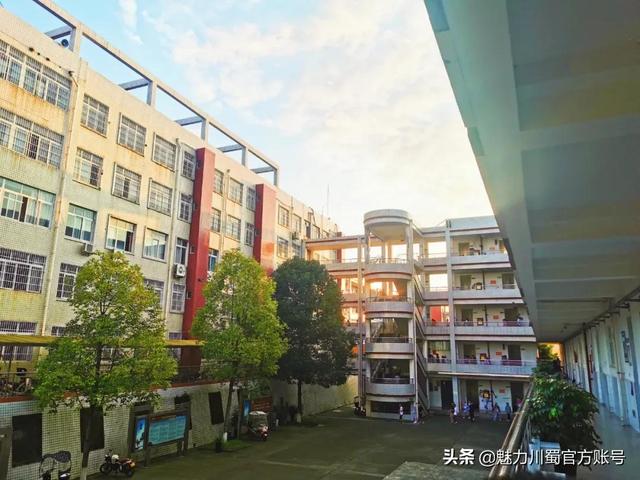 三臺縣蘆溪中學參加綿陽市2021普通高中學校特色及亮點工作展示會