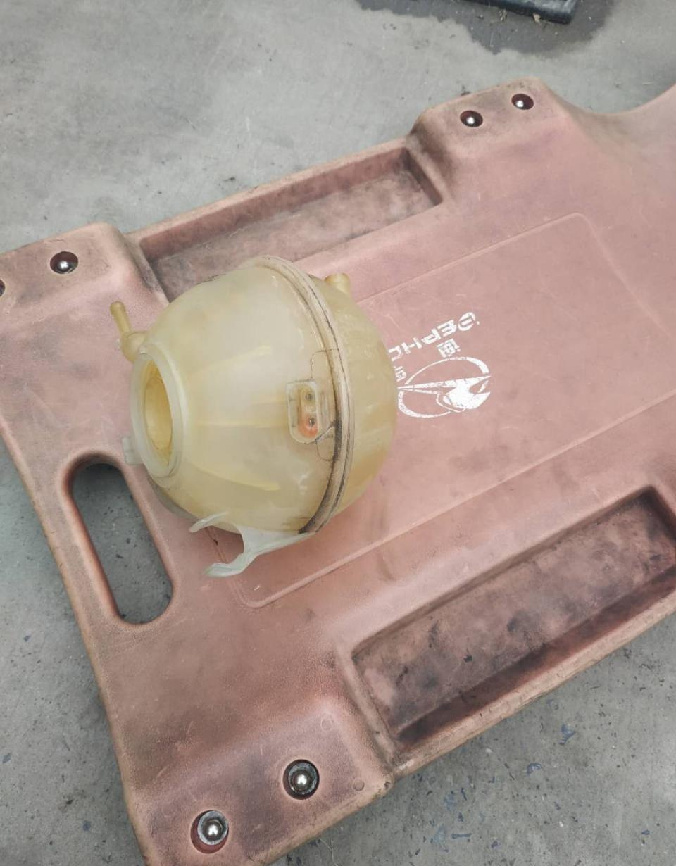 Tapa del tanque de expansi¨®n