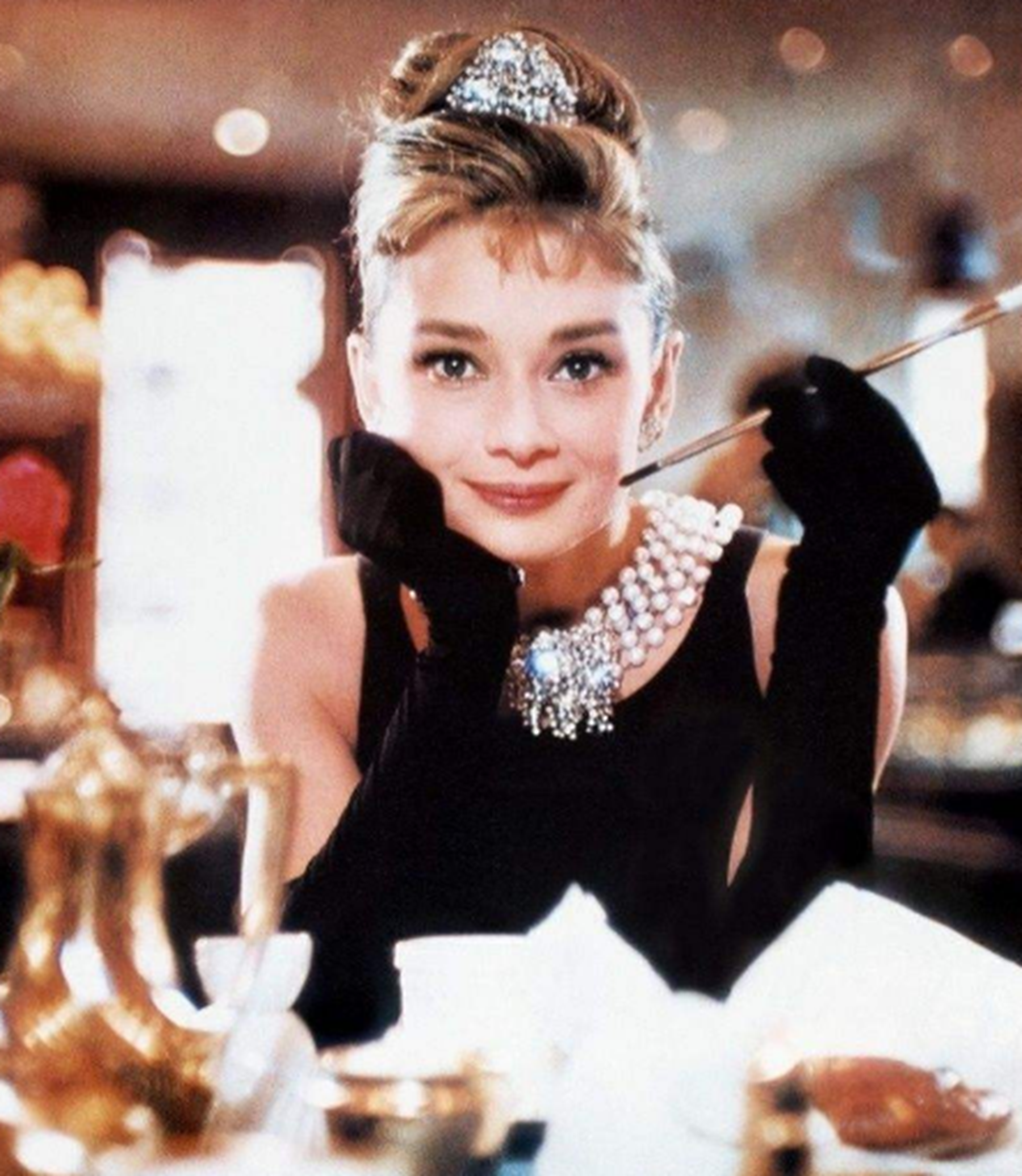 奥黛丽赫本原名叫什么,奥黛丽赫本获得过奥斯卡金像奖吗