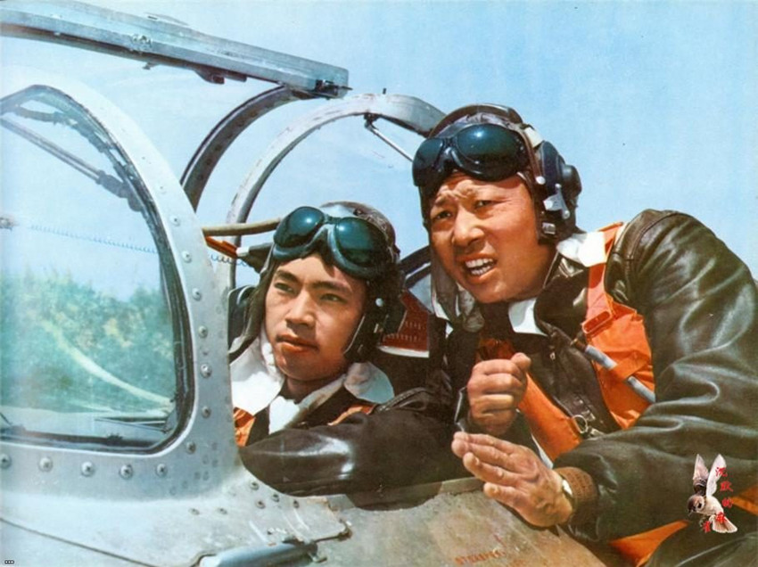 阎稳昌驾驶飞机为何假昏厥?立三等功为何叛逃越南?什么操作