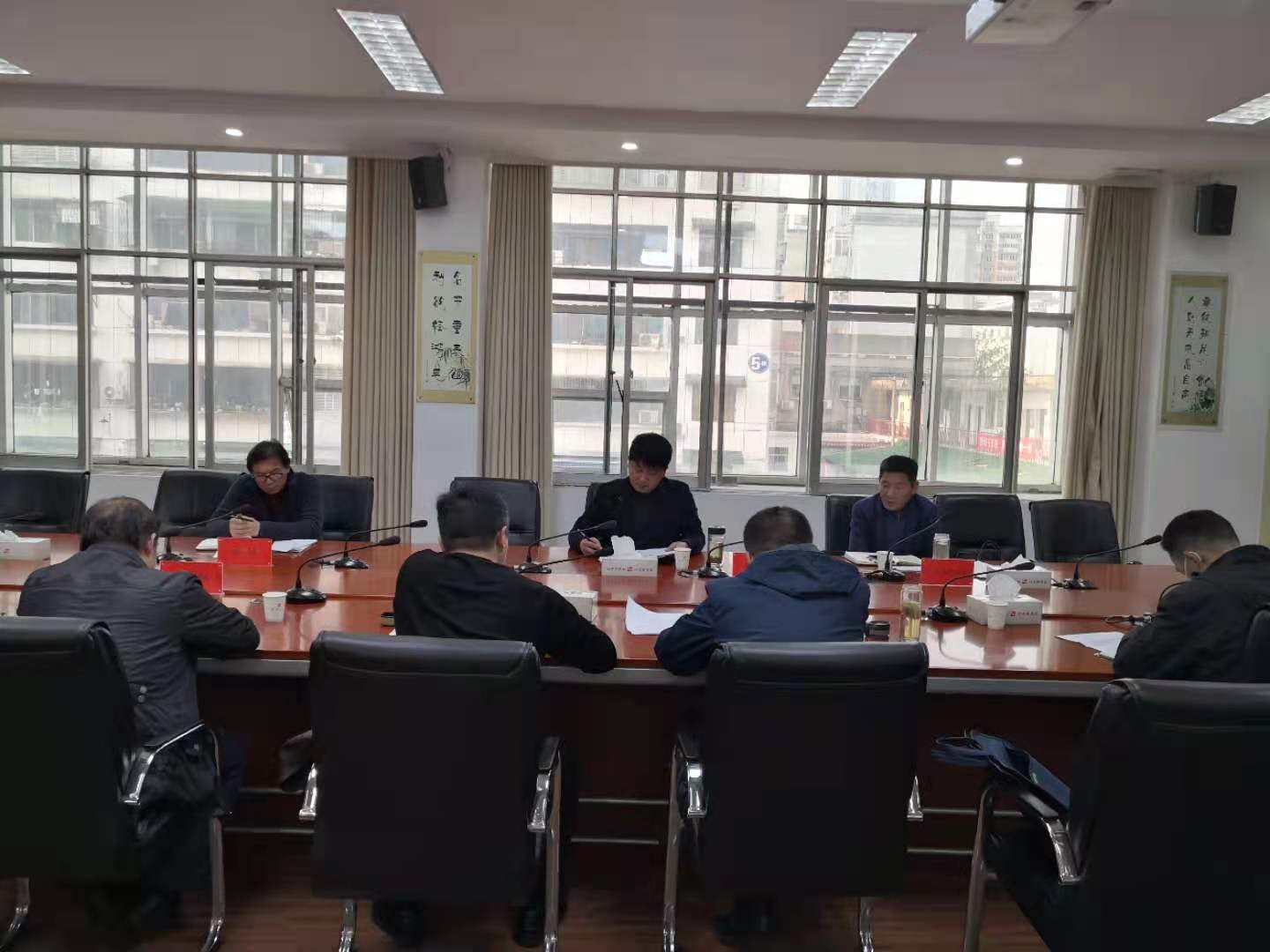 余兴军主持召开全区赤霉病防控工作专题会