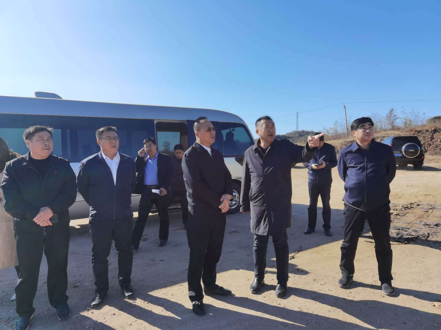 刘占元到绥中县垃圾发电项目现场办公