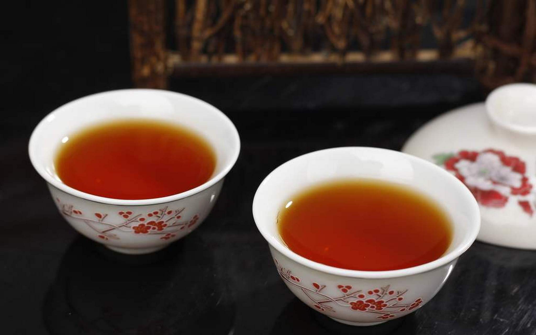 敬亭绿雪的品质特点  敬亭绿雪制作工艺讲究,原料取自灌木型中叶类