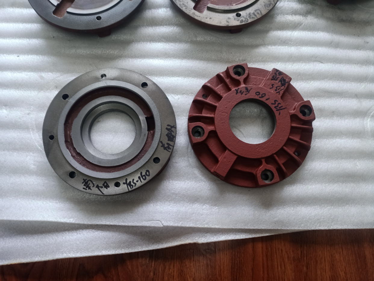 卧龙电气南阳防爆ybs-160-4 160kw电机轴承内盖外盖更换