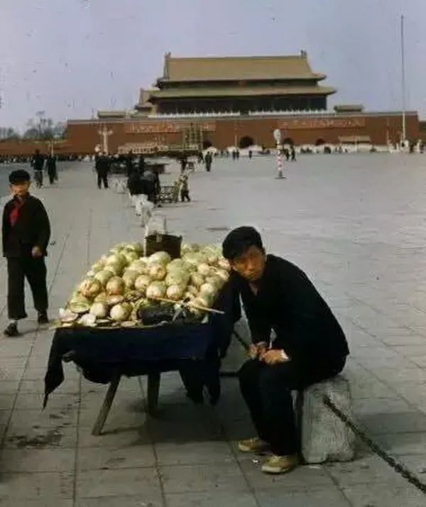 1976年-1980年代中国百姓生活彩色旧照片