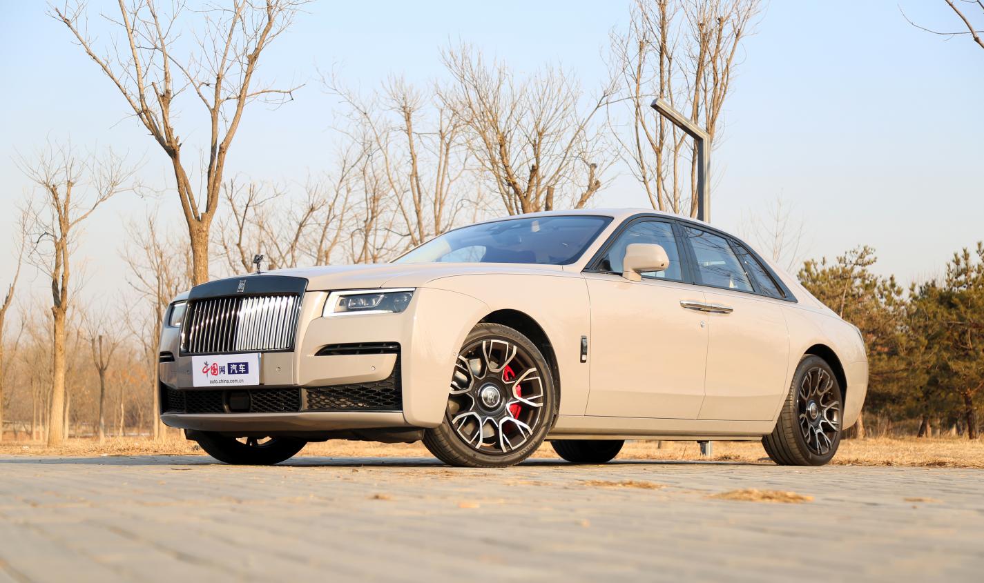 试驾丨劳斯莱斯将至臻艺术写进你的人生
