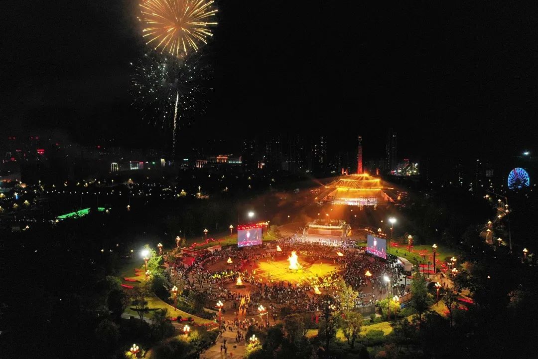 中国·楚雄2023年彝族火把节祭火大典举行