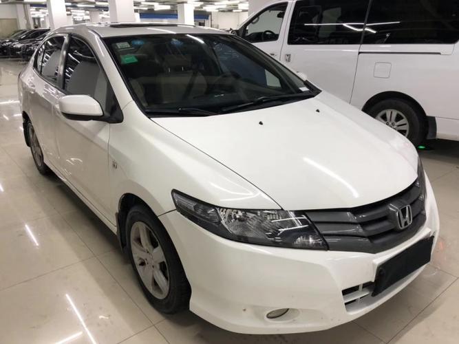 2010本田锋范1.5手动能值多少钱?