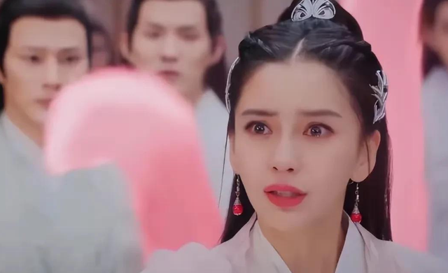 太厉害了!杨颖生孩子期间,竟然玩网游玩到"武则天高位"