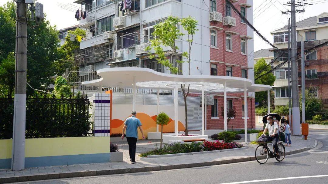 实事项目完成 1!这个社区新增一处街角花园