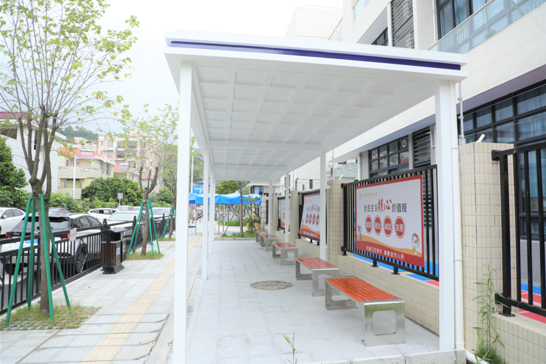 建风雨长廊,造候车港湾,"民生微实事"呵护珠海学子