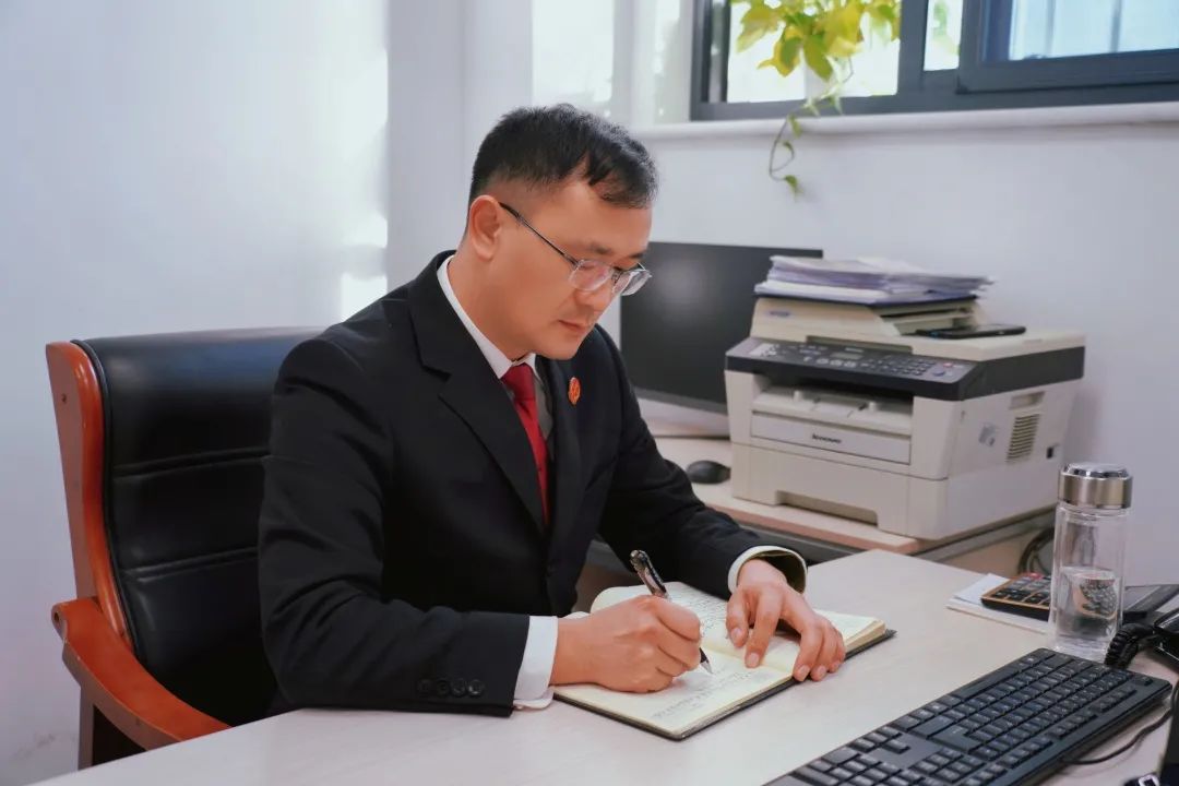 先进人物风采展播 ▏樊辉:俯首甘为孺子牛