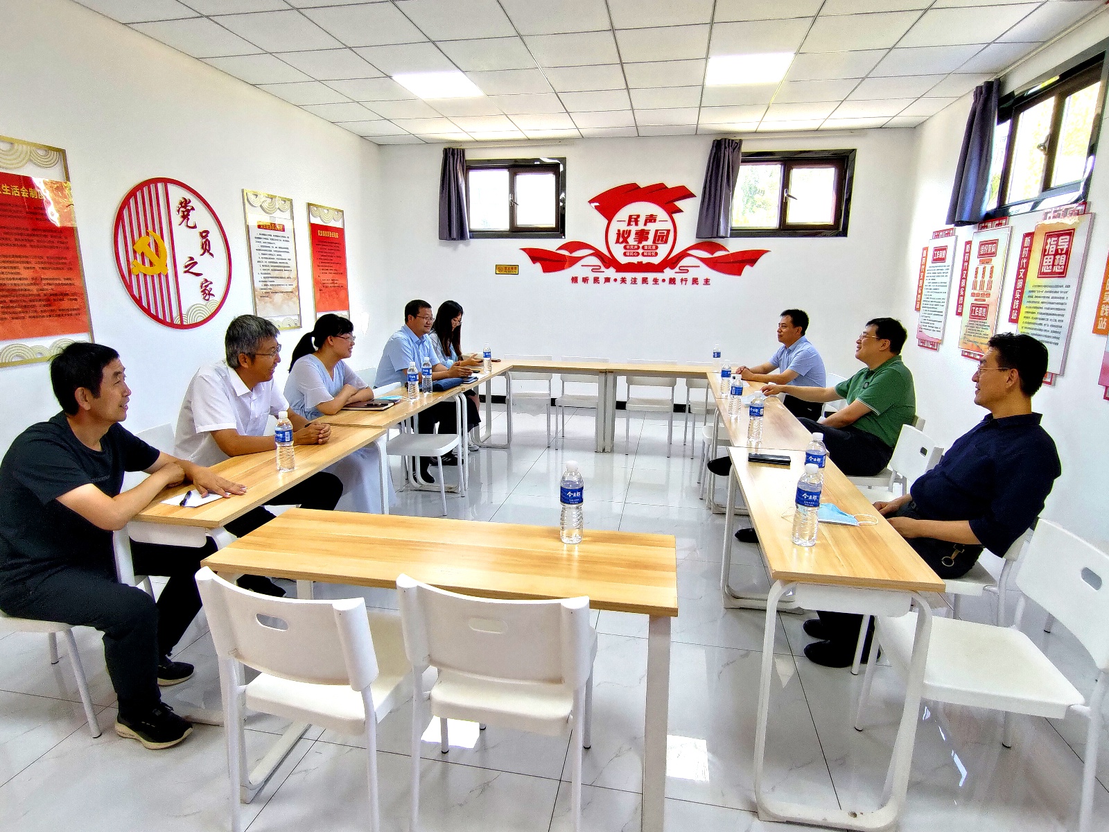 市发改委主任钟佳阳深入包联社区推进创城工作