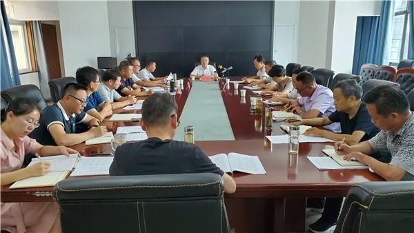 绩溪:县委副书记何峻调研乡村振兴工作