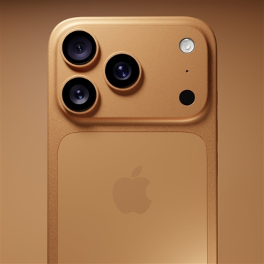 苹果iPhone 17 Pro首次支持反向无线充电功能！华为2018年就有了