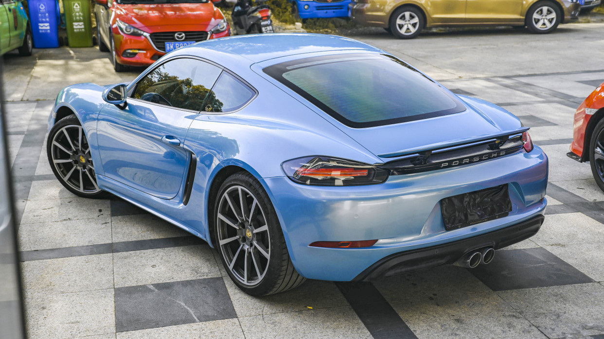 unic|保时捷718改色水晶蓝