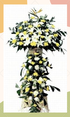 丧葬花艺——花圈与花篮的制作技巧与流程