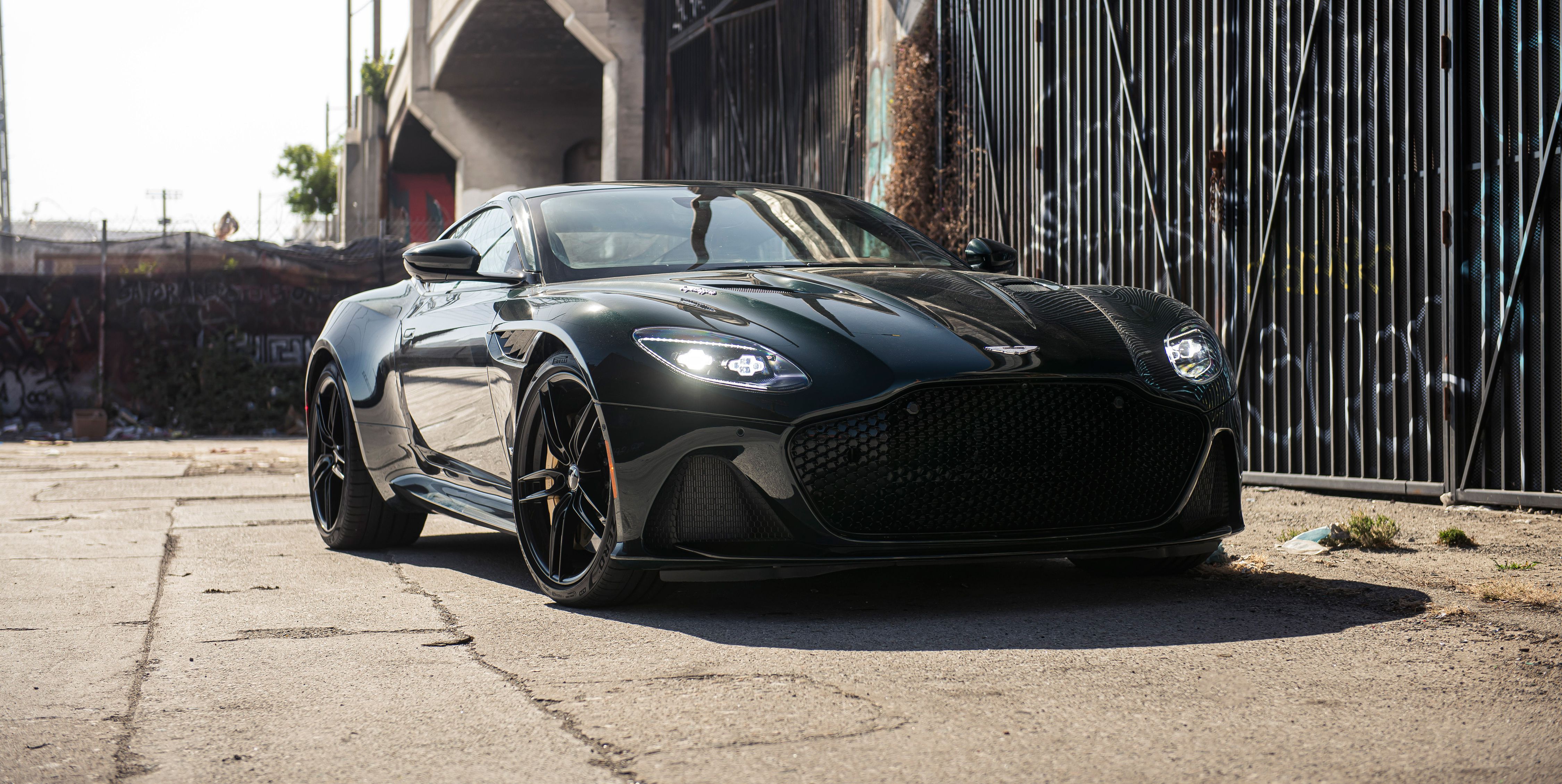 2022年阿斯顿马丁dbs!