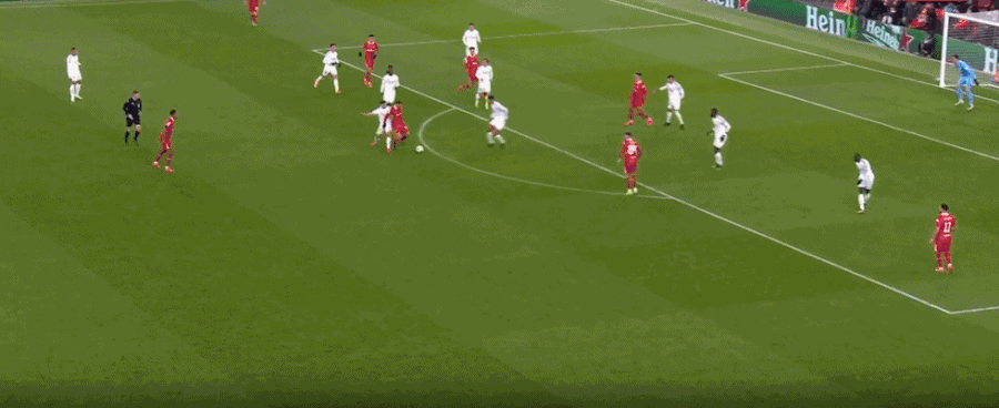 利物浦2-0皇马 终结8场不胜 欧冠第5轮焦点战_欧冠-姆巴佩失点麦卡利斯特破门 利物浦2-0皇马