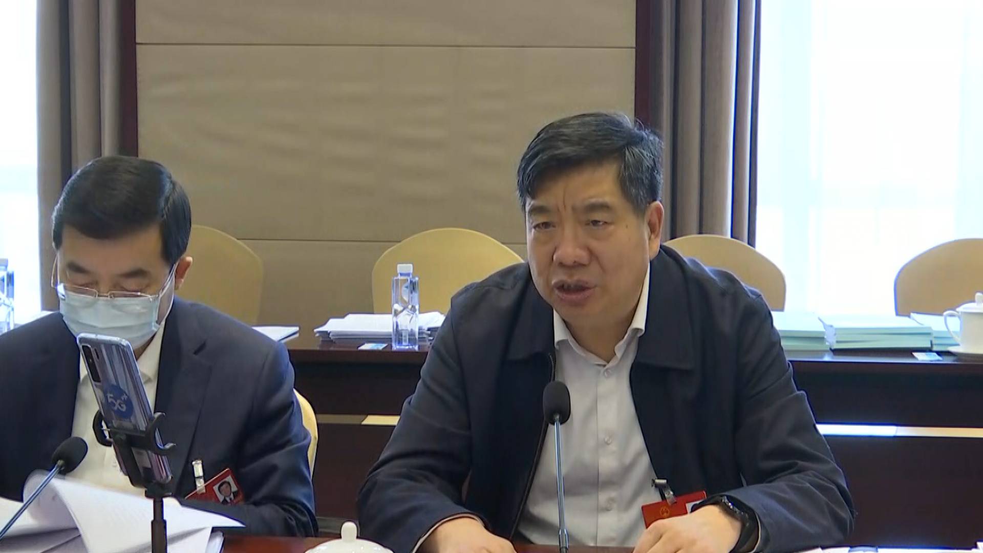 全国人大代表王玉志建议国家出台精准的调控政策指导地方化解房地产