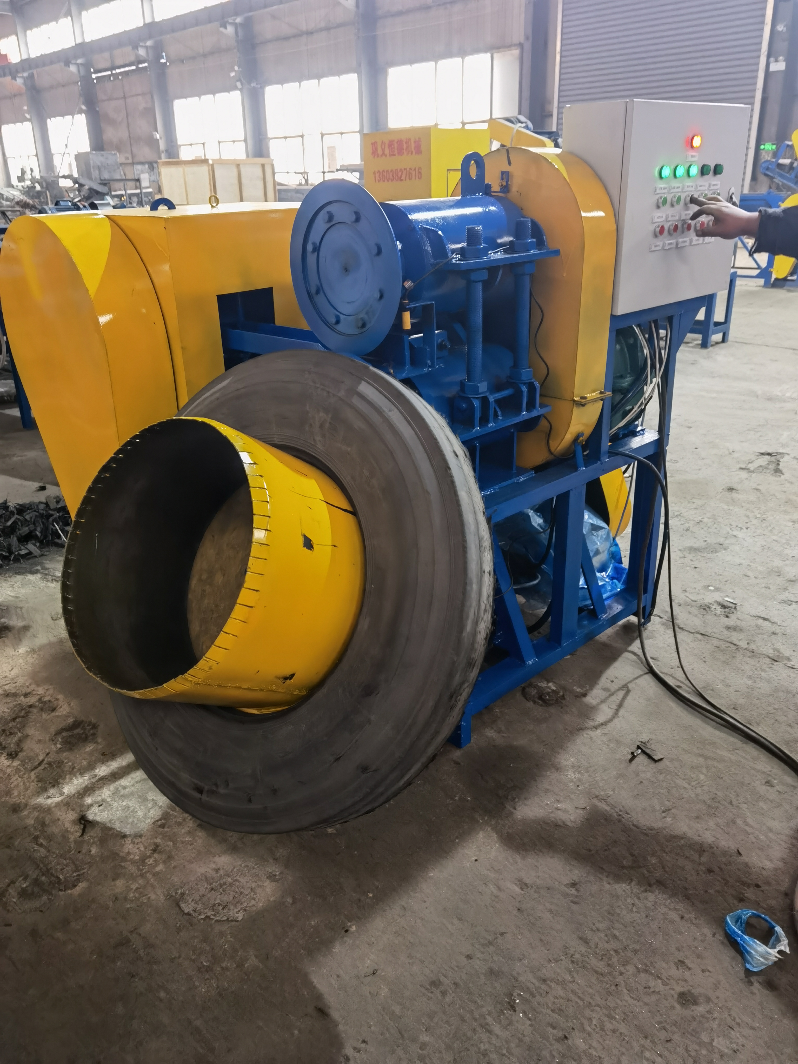 轮胎分解设备 轮胎自动切条打块机