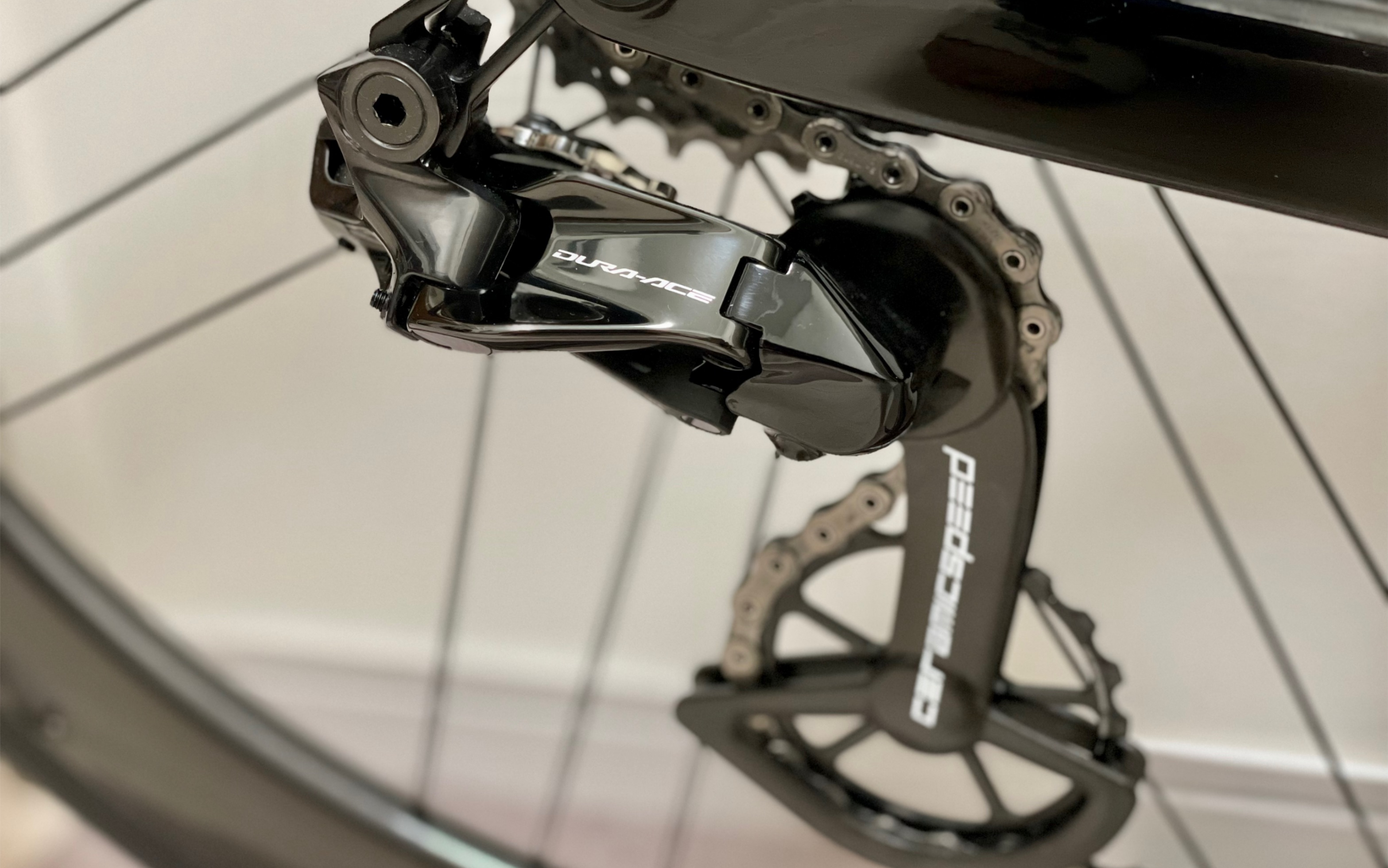 禧玛诺tourney公路大盘可以和蓝图r9的11速后拨混