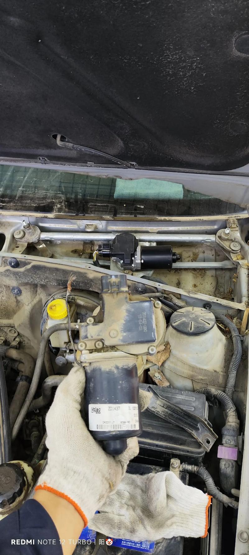 老凯越雨刷器水泵多少钱