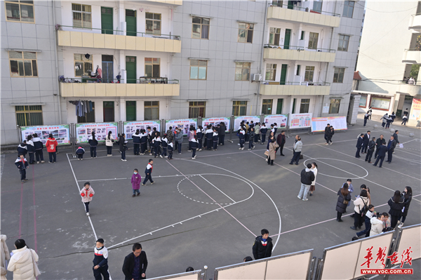 涟源市立珊中学成功开展首个校园开放日