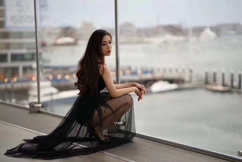 沙漠公园一上海模特一预约旅游相伴