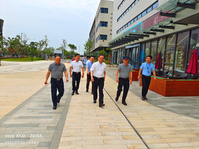 万广明市长会见上海交通大学副校长朱新远一行 发布日期:2021-07-20