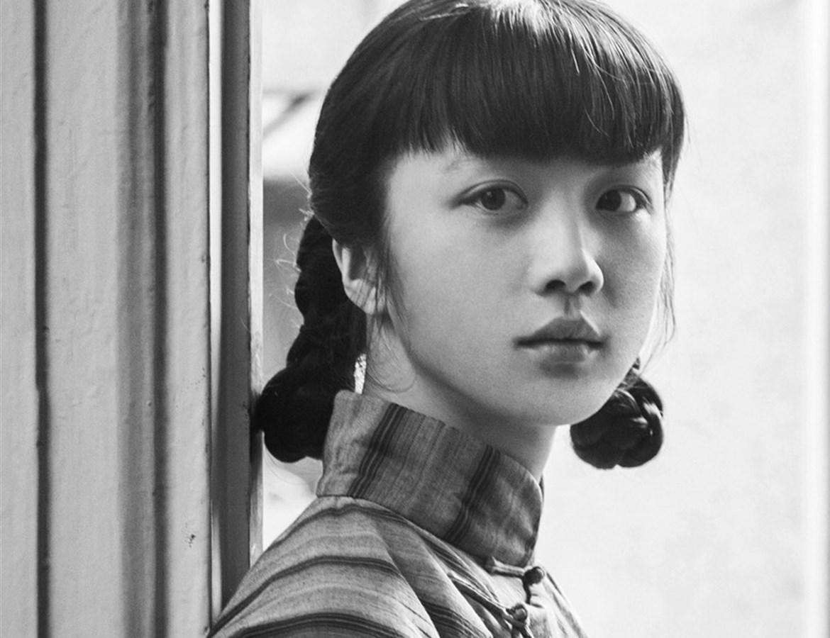 每年都会读一遍《呼兰河传》,萧红笔下的小团圆媳妇见证人性之恶