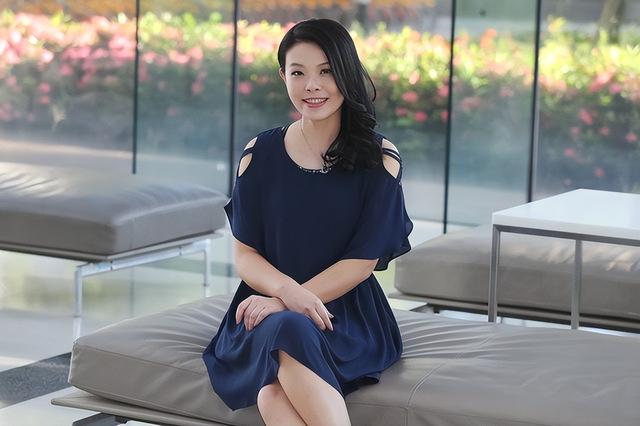 柯文哲率党内"立委"高虹安直捣新竹市,博取基层选民支持