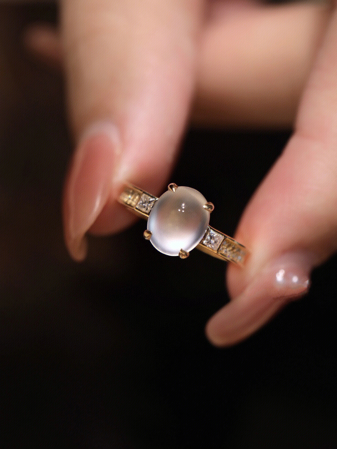 翡翠界真正的美人纯净无瑕玻璃种翡翠戒指