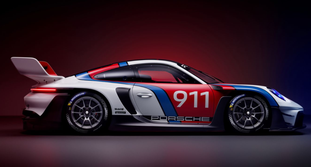 保时捷 911 gt3 r rennsport 跑车上市,国内售 734.8 万元