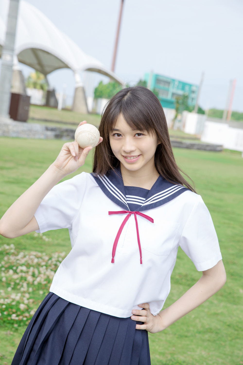 年轻女孩酷爱的摄影服饰——水手服