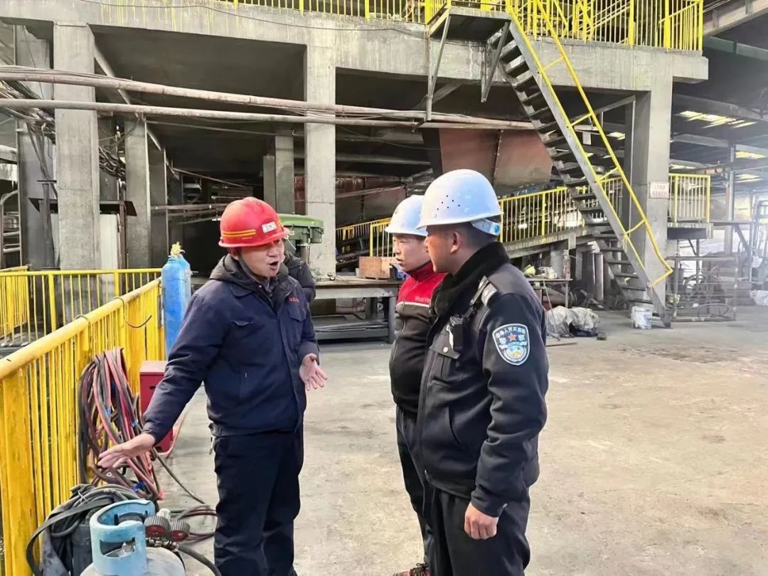 嘉黎县公安局绒多乡派出所开展安全生产大检查工作