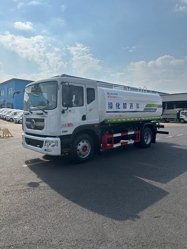 东风康明斯15吨绿化洒水车