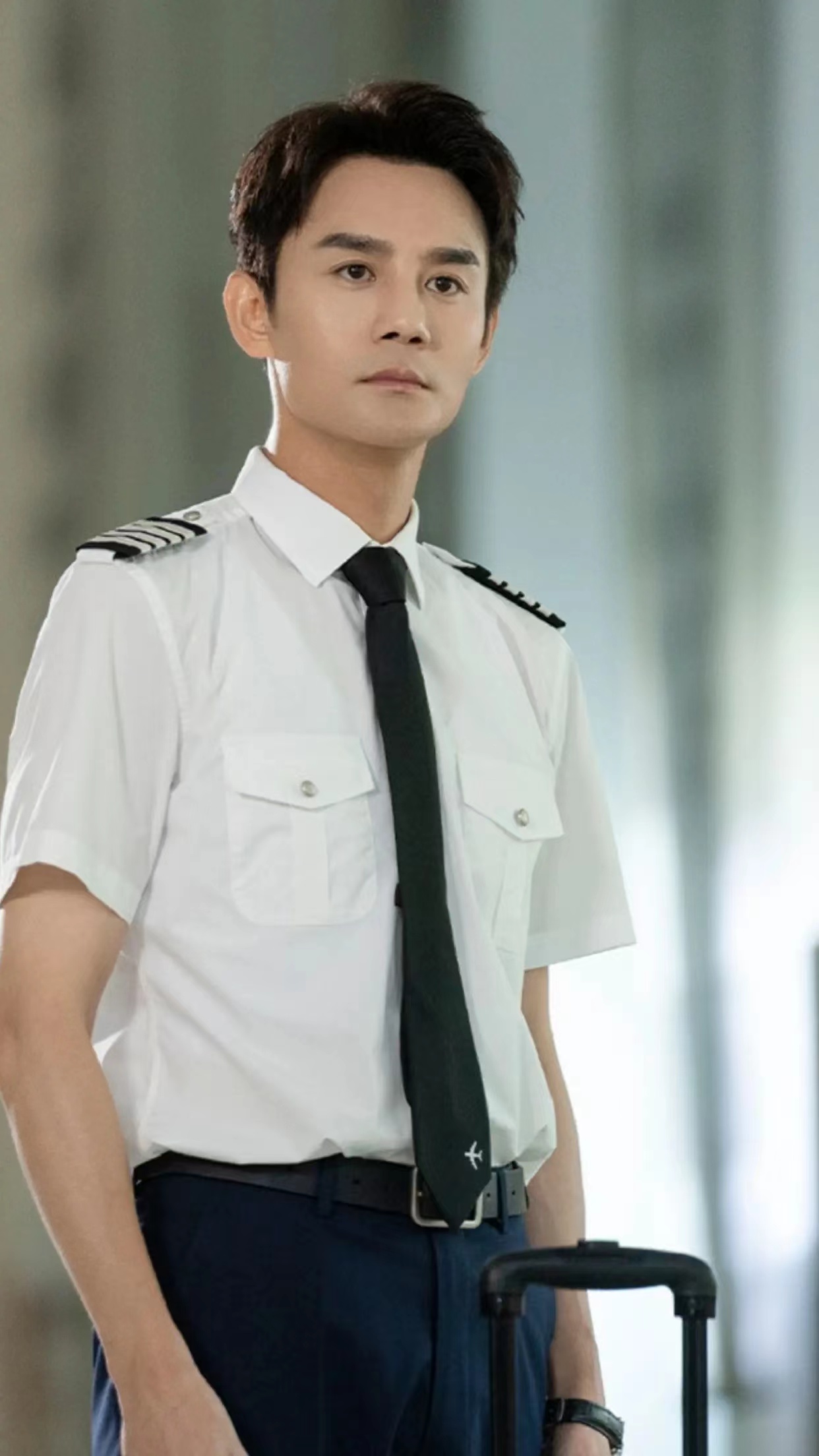 电视剧《向风而行》天塌下来有顾南亭的嘴顶着"因为你是我学员"