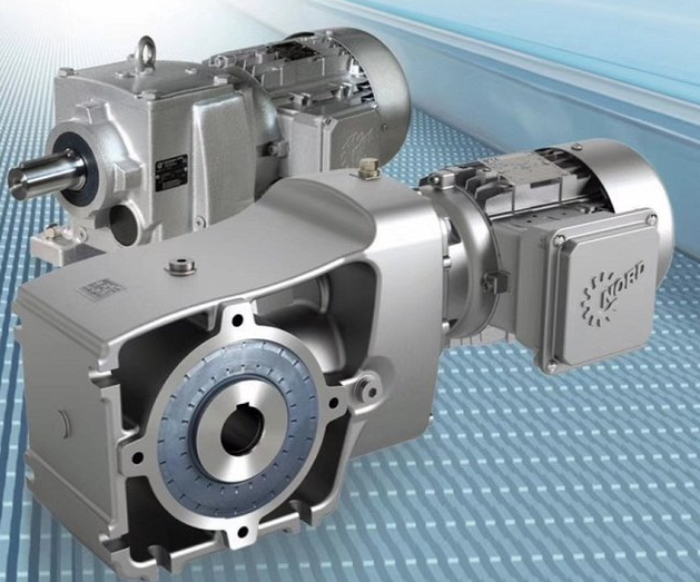 诺德同轴式斜齿减速电机sk672.1-100ap/4 f tf-3kw/m1/1 i 11.38n