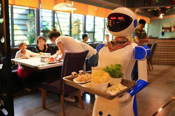谷瑞城炒菜机器人图片