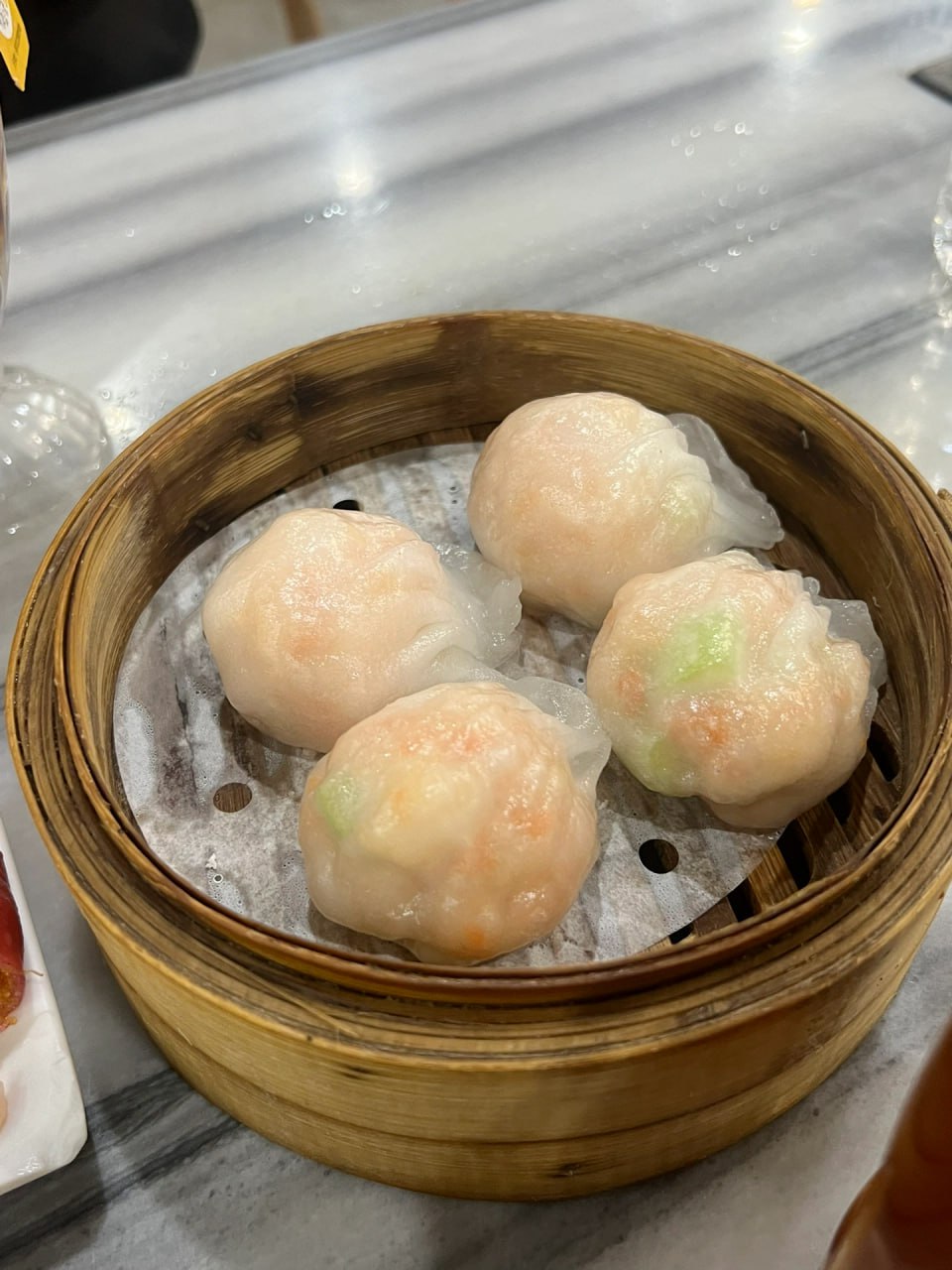 海南老爸茶:大街小巷中的悠闲时光,历史与现代交织的茶饮文化
